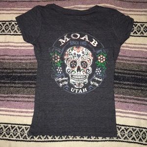 Moab, Utah Sugar Skull V Neck Tee